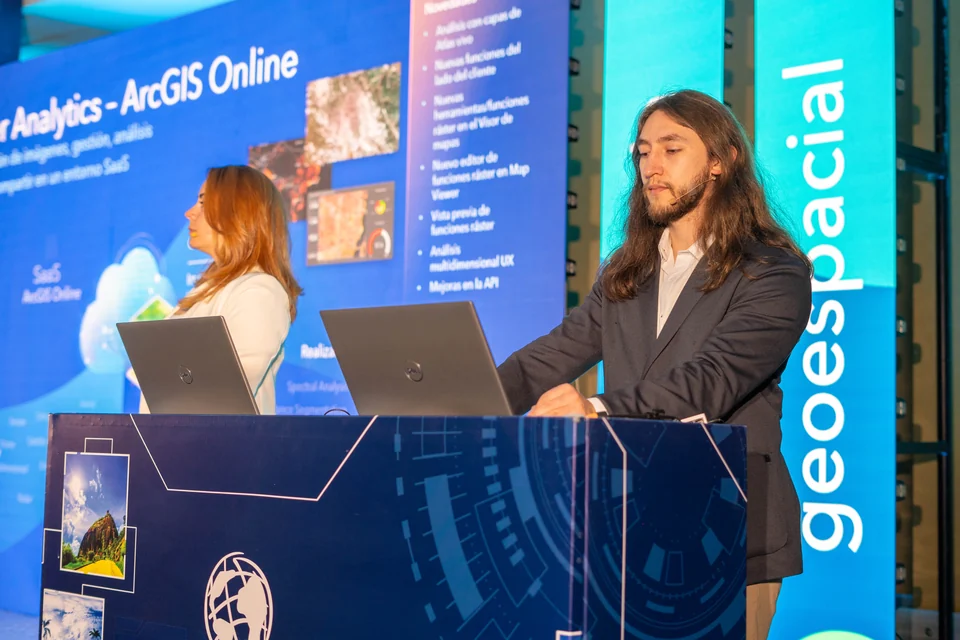 CRU Esri · Cali · 2025 · fotografía 6