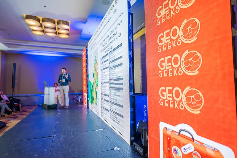 Planeta Esri · Cali · 2023 · fotografía 3