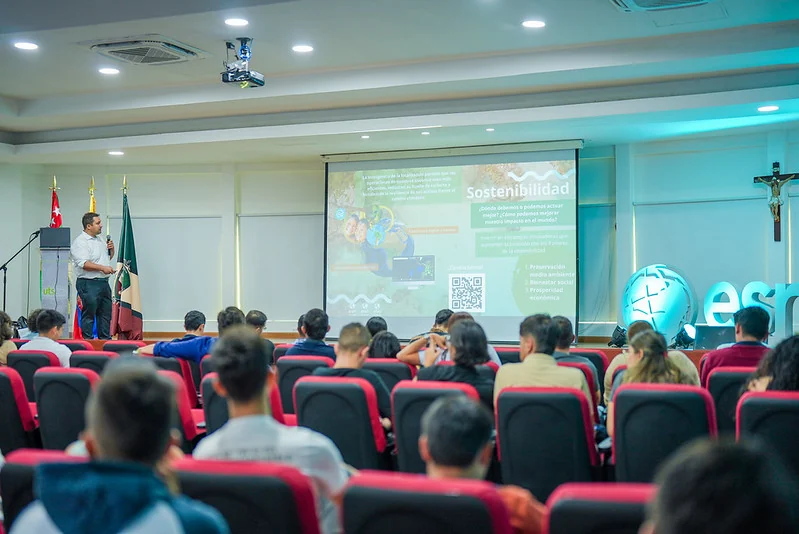 Planeta Esri · Bucaramanga · 2024 · fotografía 6