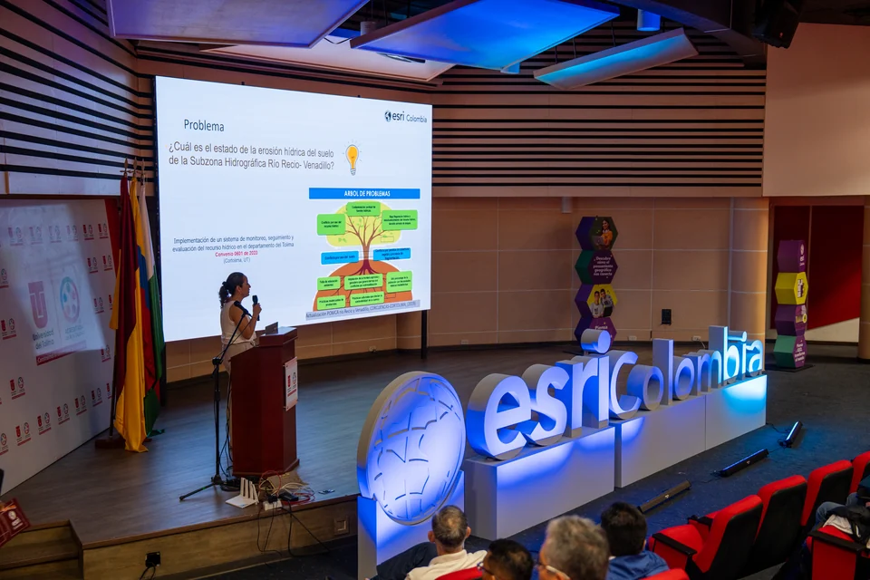 Planeta Esri · Ibagué · 2025 · fotografía 6