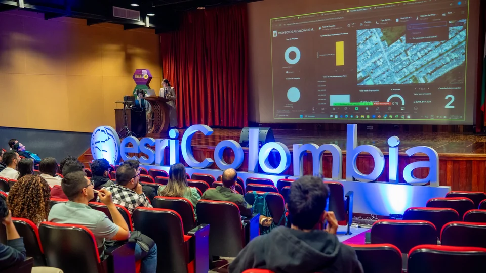 Planeta Esri · Manizales · 2025 · fotografía 5