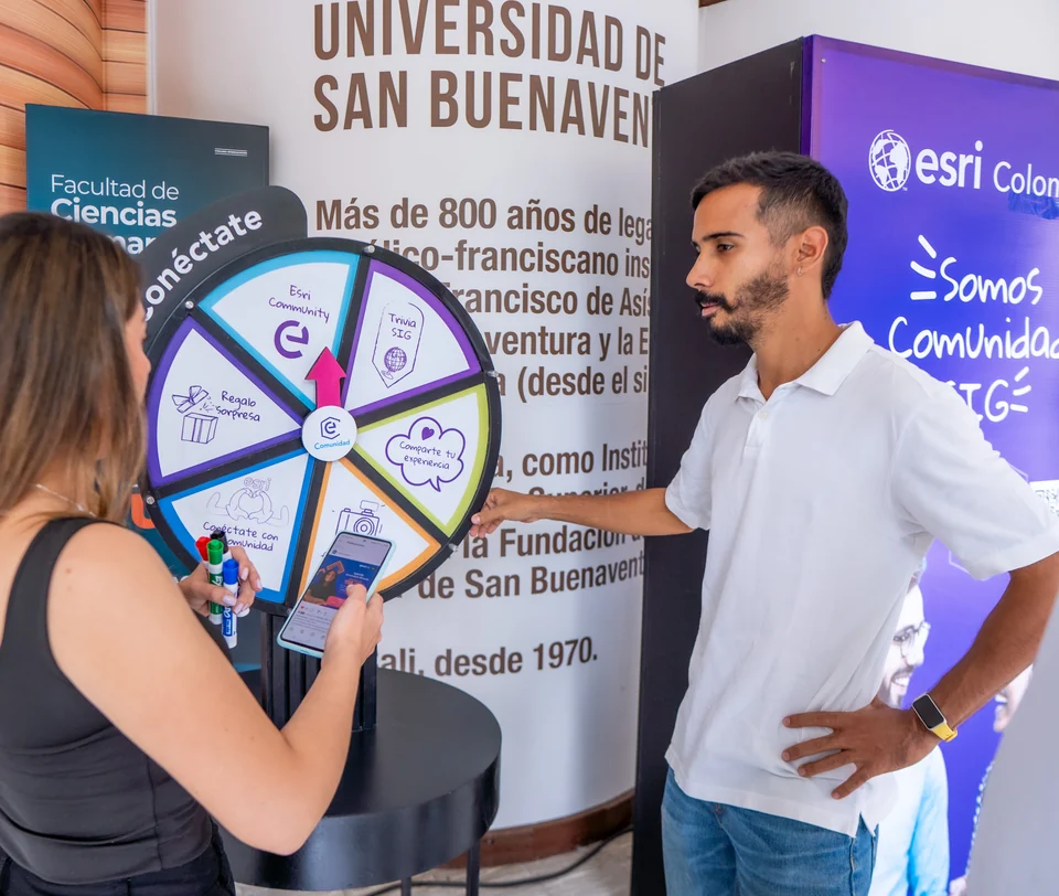 Planeta Esri · Cali · 2025 · fotografía 7